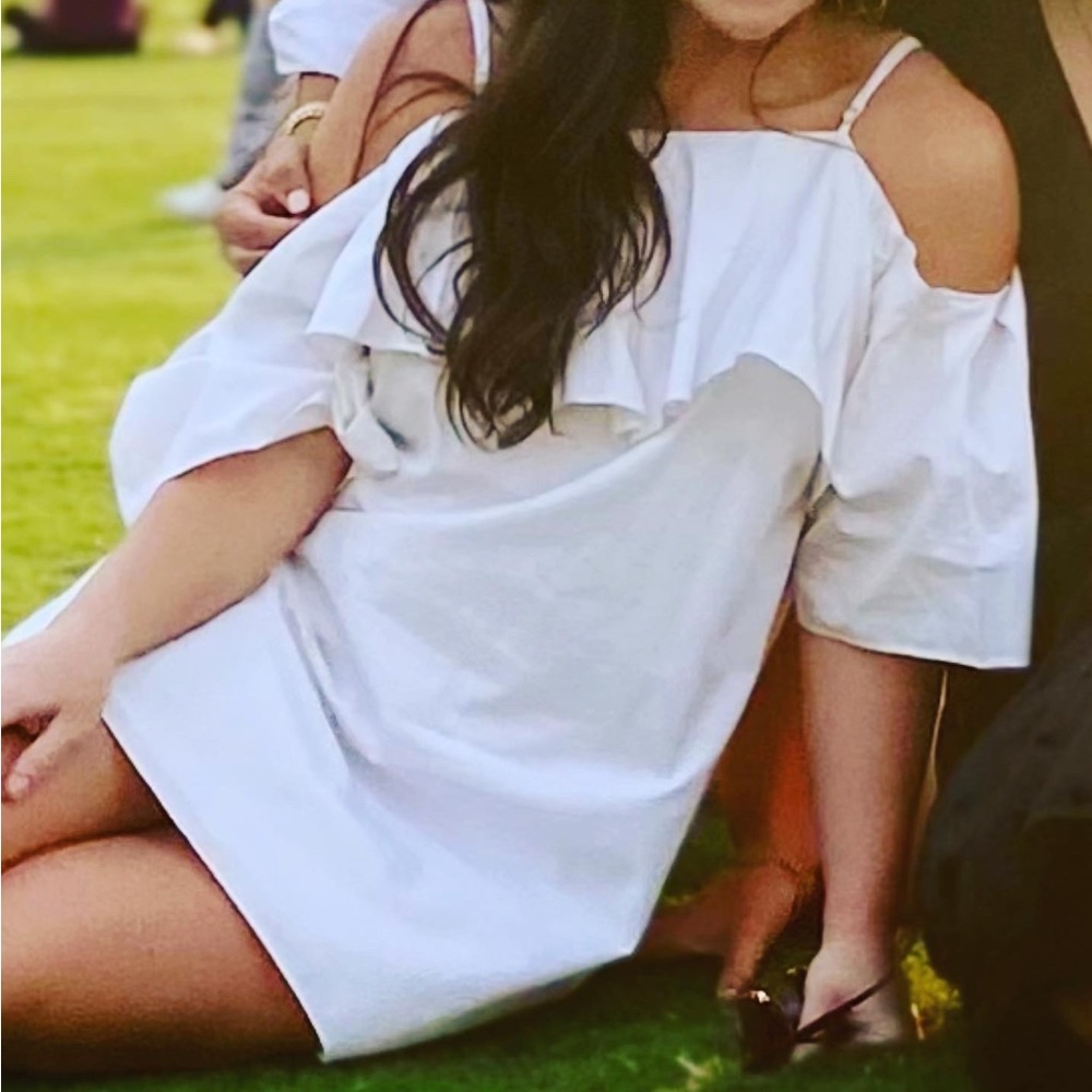 Amanda Uprichard cold shoulder shift dress